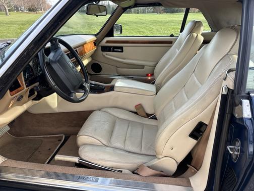 1995 Jaguar XJS 6.0L Cabriolet
