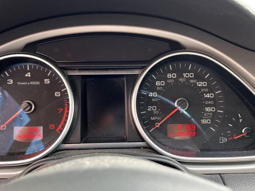 2011 Audi Q7 3.0T Premium