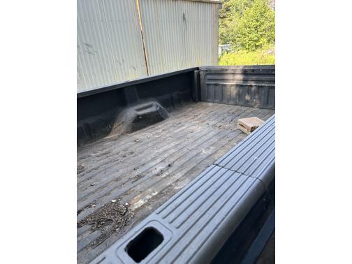 2001 Ford F-350 Lariat Crew Cab Super Duty DRW