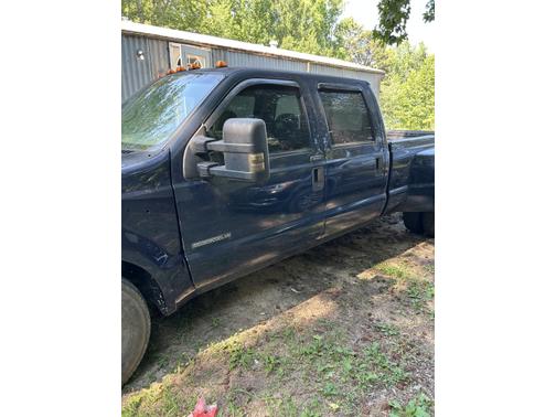 2001 Ford F-350 Lariat Crew Cab Super Duty DRW
