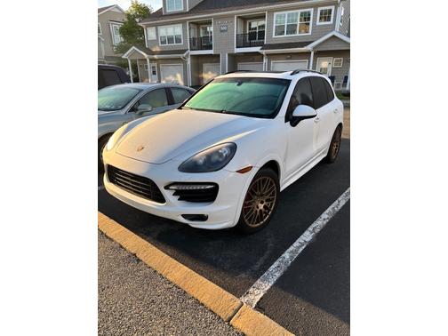 2013 Porsche Cayenne GTS