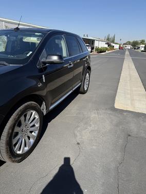 2012 Lincoln MKX Base