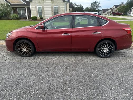 Red 2017 Nissan Sentra SV