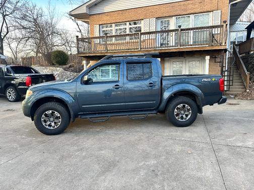 2015 Nissan Frontier SV