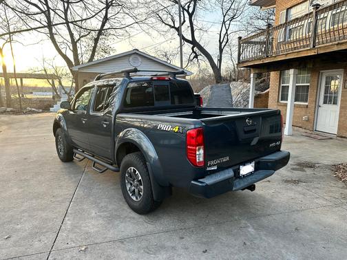 2015 Nissan Frontier SV