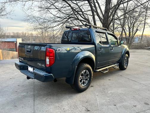 2015 Nissan Frontier SV