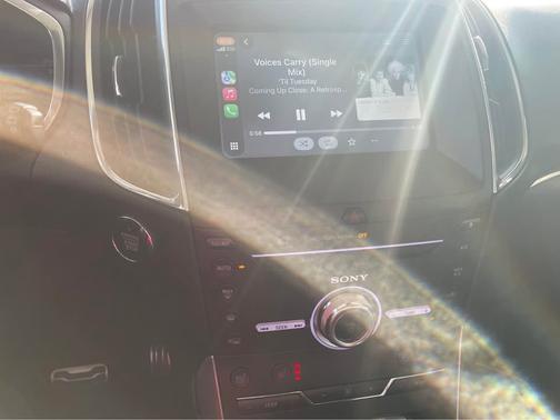 Red 2017 Ford Edge Sport