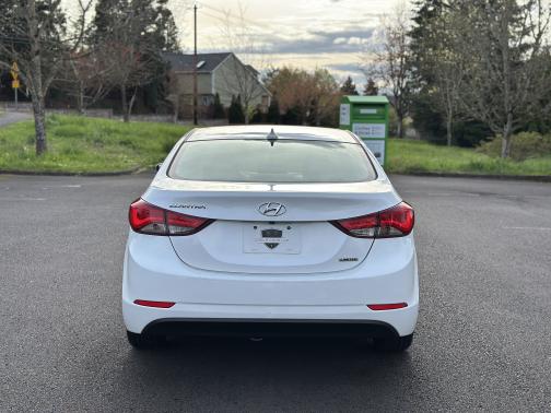 2015 Hyundai ELANTRA Limited PZEV