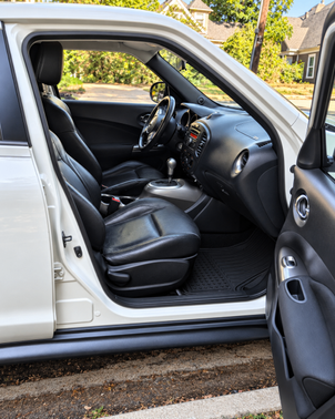 White 2013 Nissan Juke S