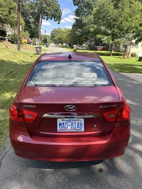 Red 2010 Hyundai ELANTRA GLS