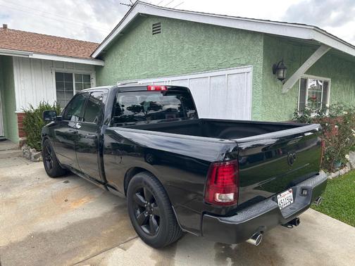 Black 2014 RAM 1500 Tradesman/Express