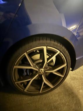 Blue 2024 Volkswagen Golf R 2.0T DSG