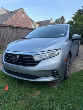Silver 2023 Honda Odyssey EX-L
