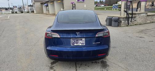 Blue 2022 Tesla Model 3 Performance