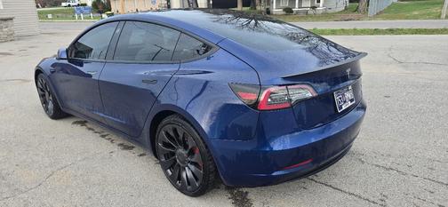 Blue 2022 Tesla Model 3 Performance