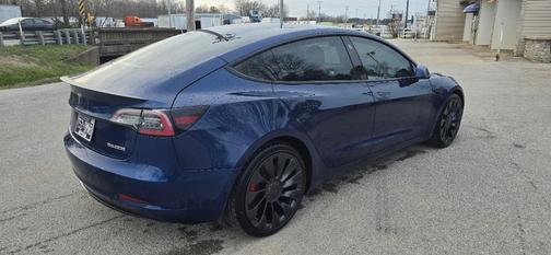 Blue 2022 Tesla Model 3 Performance