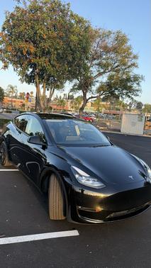 Black 2024 Tesla Model Y Long Range