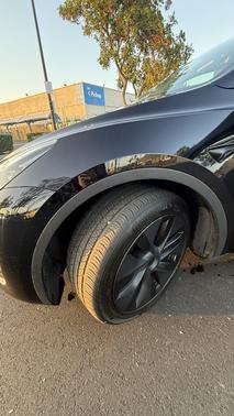 Black 2024 Tesla Model Y Long Range