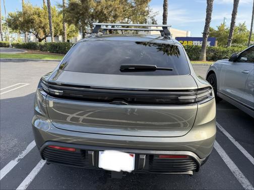 Green 2024 Porsche Macan Macan Electric 4