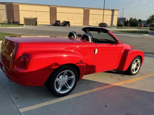 2006 Chevrolet SSR Base