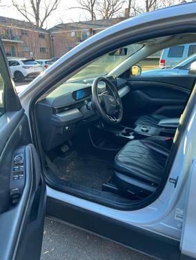 2021 Ford Mustang Mach-E Select