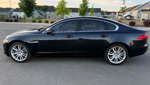 Blue 2016 Jaguar XF 35t Prestige