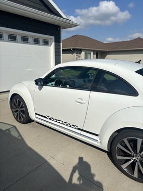 White 2012 Volkswagen Beetle 2.0T Turbo