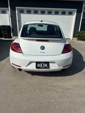 White 2012 Volkswagen Beetle 2.0T Turbo