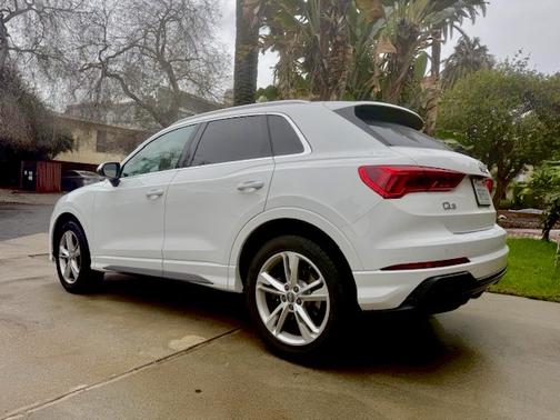 2020 Audi Q3 45 S line Premium