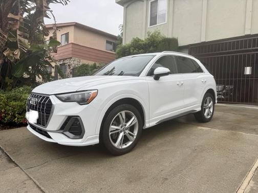 2020 Audi Q3 45 S line Premium