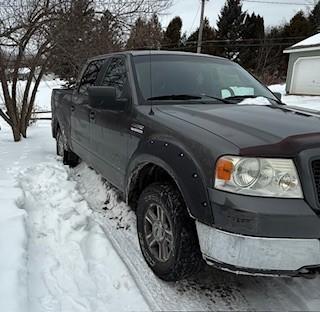 2005 Ford F-150 XLT Crew Cab