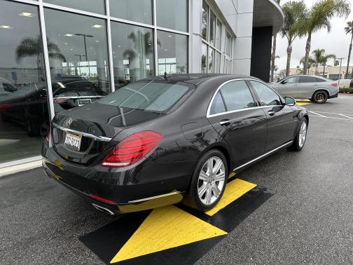 2014 Mercedes-Benz S-Class S 550