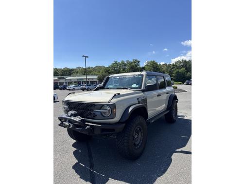 2022 Ford Bronco Everglades Advanced