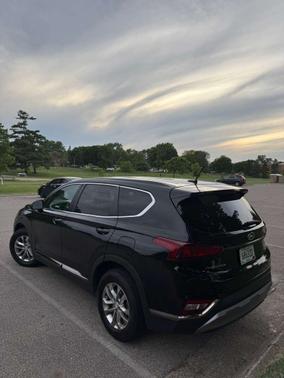 Black 2019 Hyundai SANTA FE SE 2.4