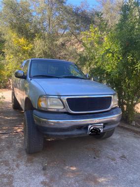 2000 Ford F-150 Lariat SuperCab