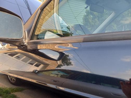 Black 1998 Saab 900 S