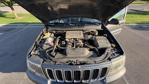 Gray 2002 Jeep Grand Cherokee Limited