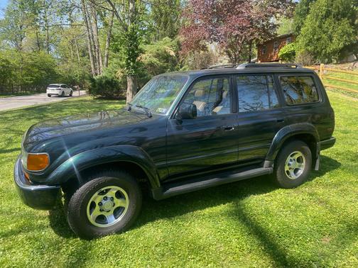 Green 1994 Toyota Land Cruiser Base