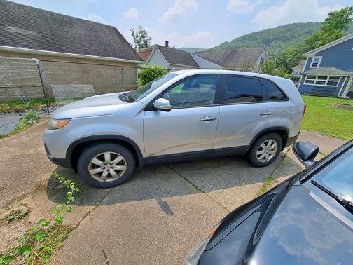 2012 Kia Sorento LX