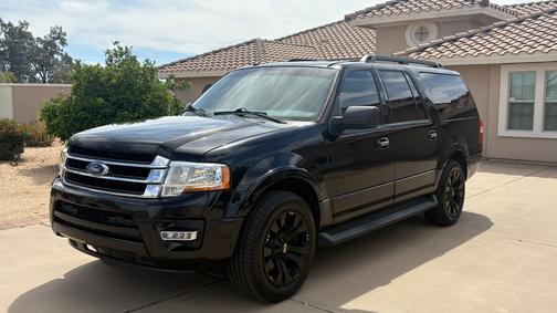 Black 2017 Ford Expedition EL XLT