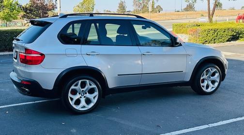 2007 BMW X5 4.8i