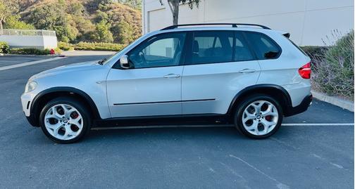 2007 BMW X5 4.8i