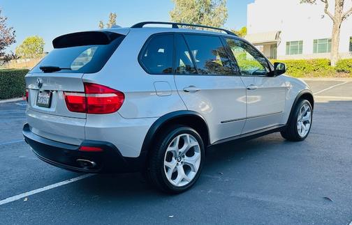 2007 BMW X5 4.8i
