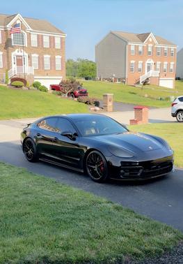 2017 Porsche Panamera Panamera Turbo