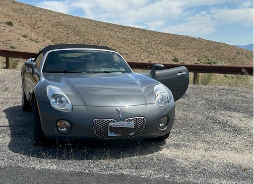 2008 Pontiac Solstice Base