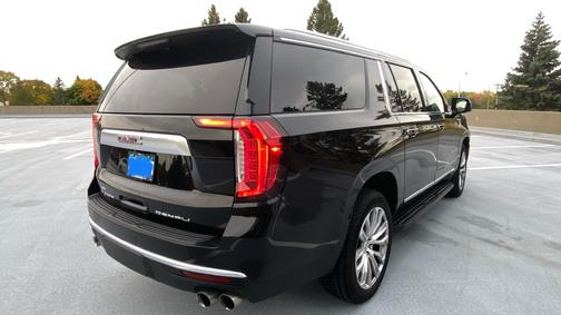 2022 GMC Yukon XL Denali