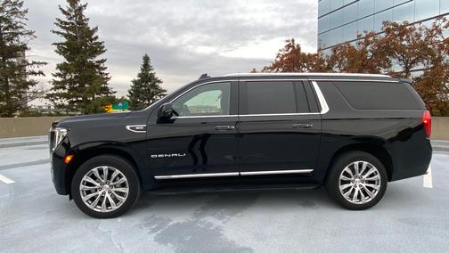 2022 GMC Yukon XL Denali