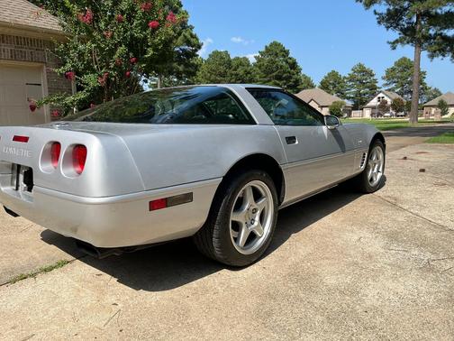 Silver 1996 Chevrolet Corvette Base