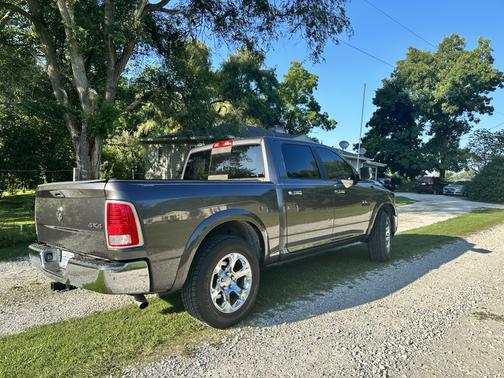 2016 RAM 1500 Laramie
