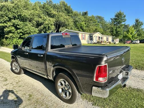 2016 RAM 1500 Laramie